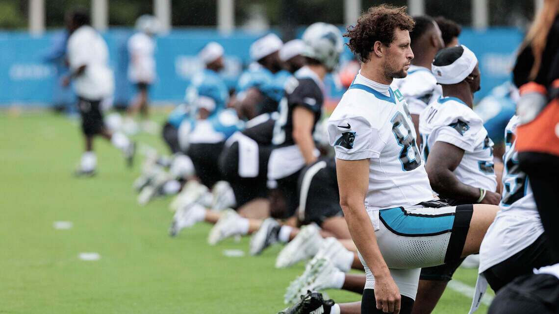 He’s an unheralded pass-catcher. But this TE has an ‘elite’ trait Panthers need