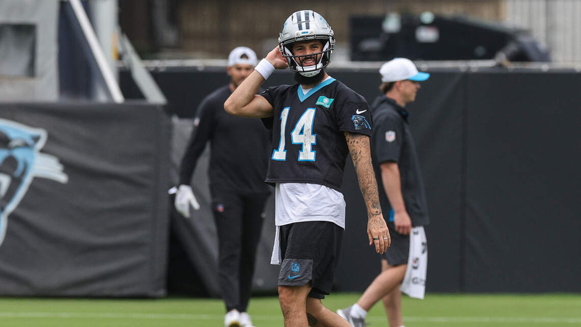 Newly retired Carolina Panthers QB lands coaching job with Dallas Cowboys