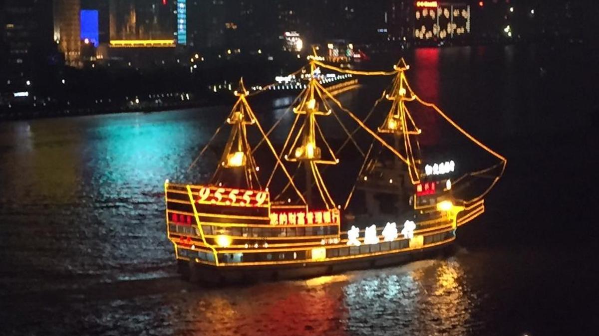 
The Shanghai waterfront didn’t disappoint. 
