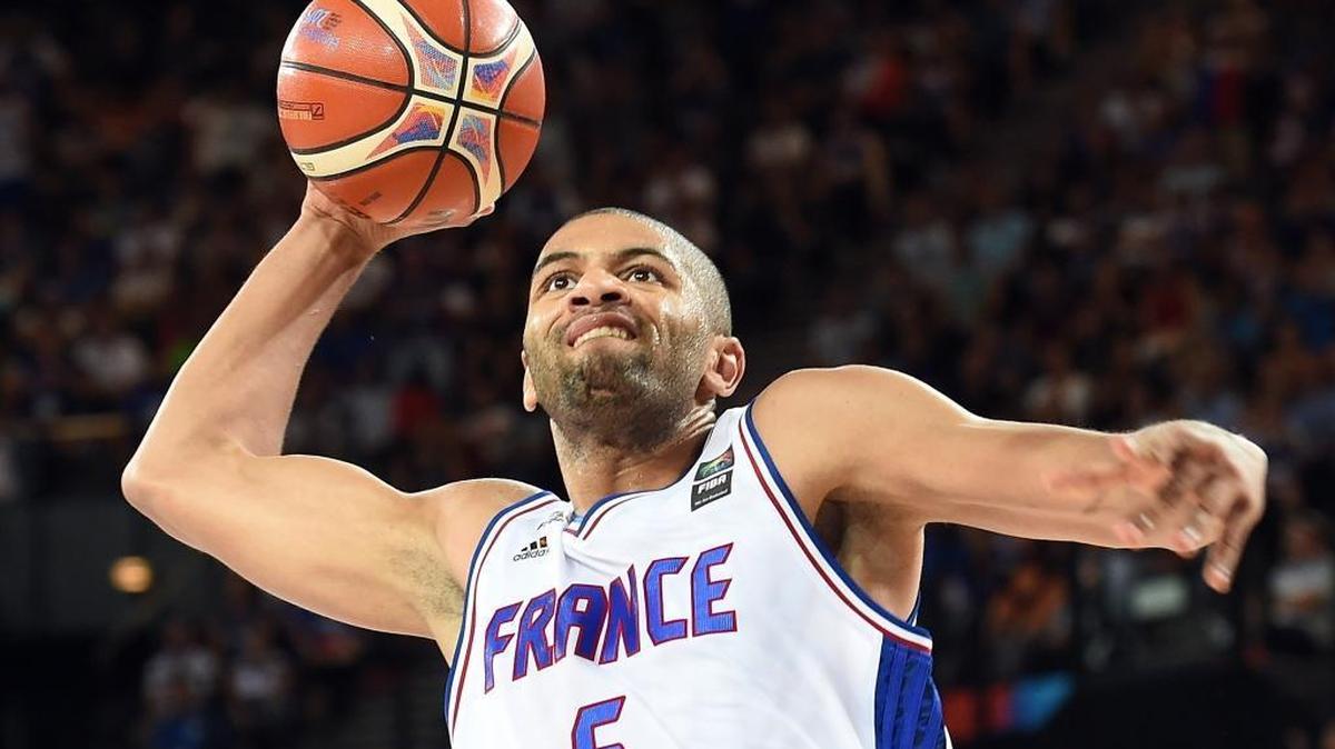 
Key off-season acquisition Nicolas Batum plays for the first time for the Charlotte Hornets Saturday in Orlando.

