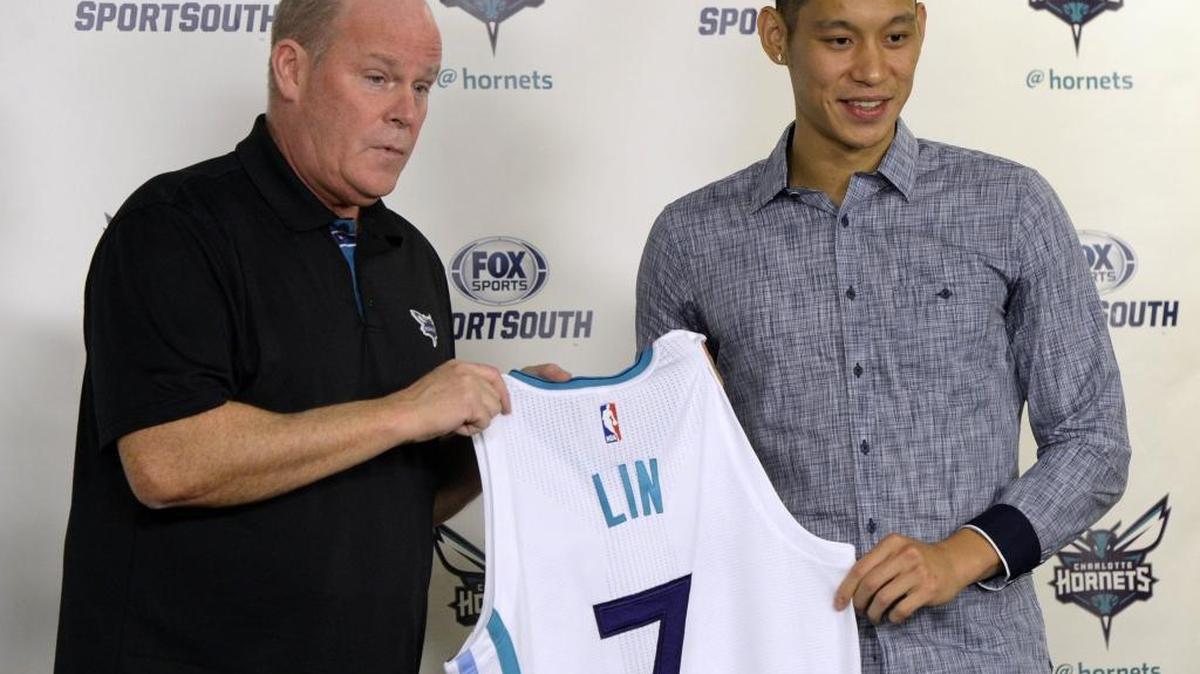 
New Charlotte Hornets guard Jeremy Lin (right, pictured with coach Steve Clifford) said on Twitter Saturday he was denied access to Time Warner Cable Arena because a security guard didn’t believe he was an NBA player.

