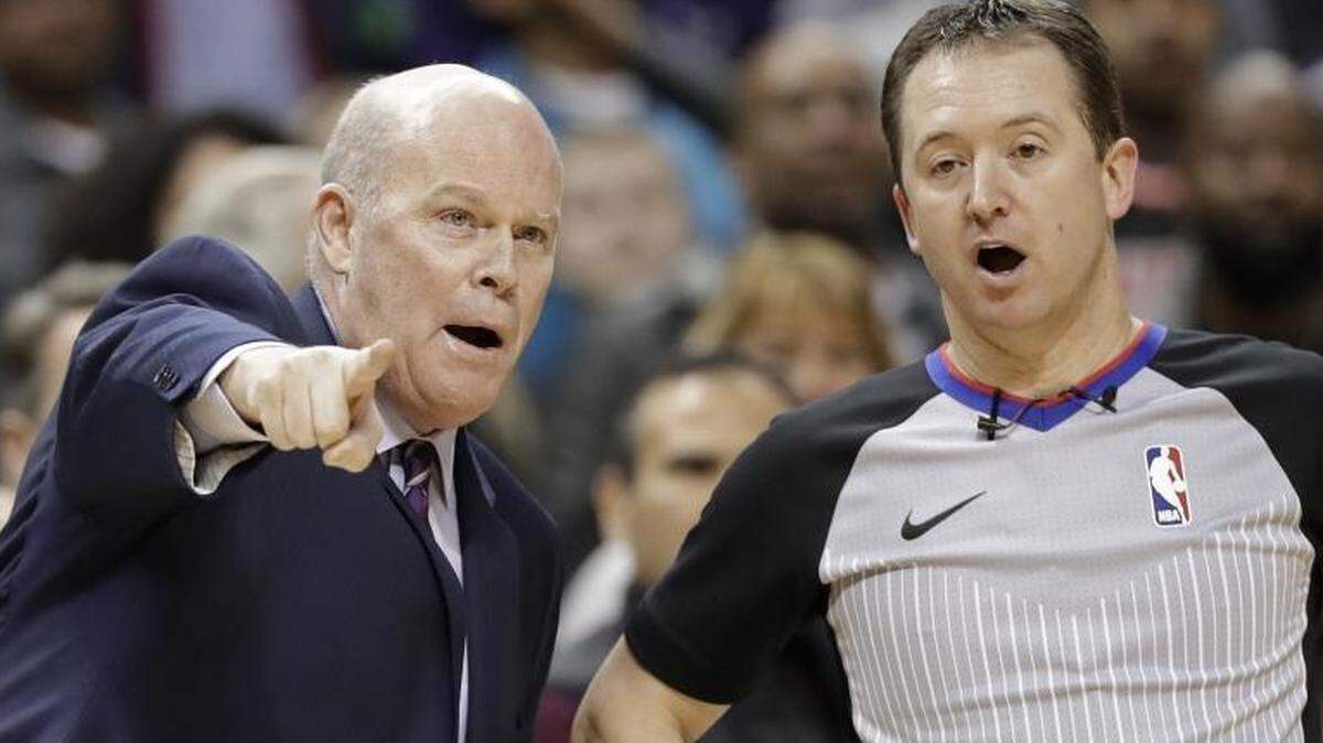 Charlotte Hornets coach Steve Clifford, at left, during Saturday’s home matchup, explained the entire crazy loss to Miami in a few minutes after the game.
