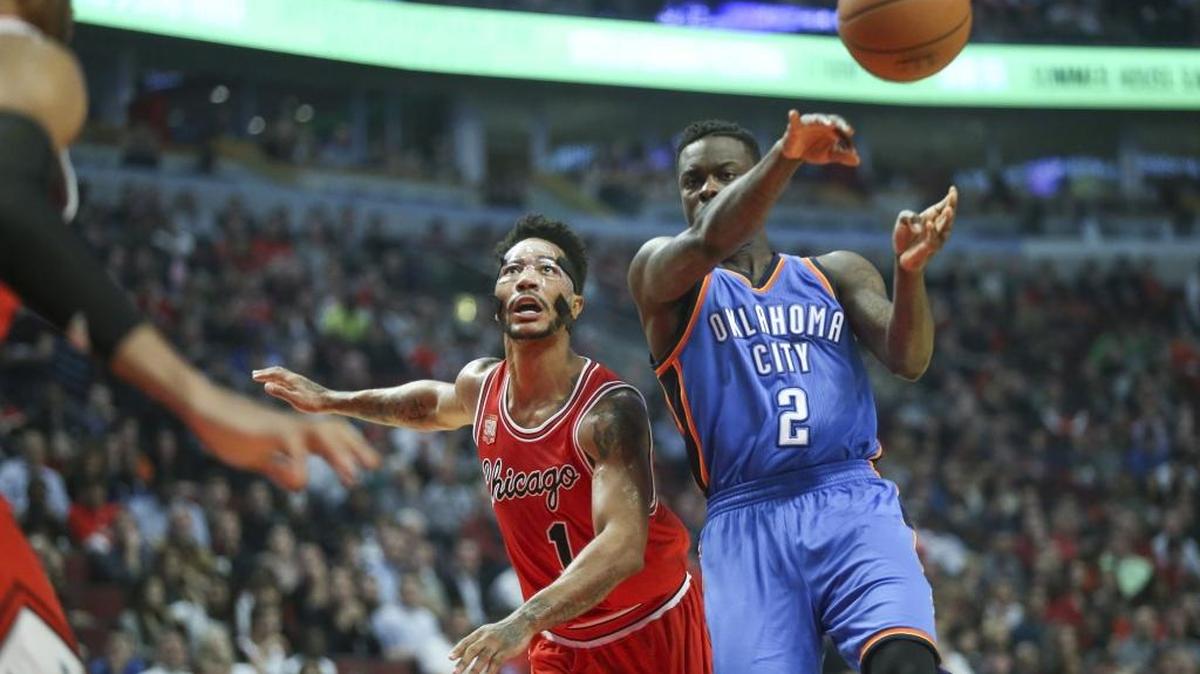 Charlotte’s Anthony Morrow (2), playing last season for the Oklahoma City Thunder, believes he was raciall profiled during a traffic stop on Interstate 85 in Georgia Thursday. The Georgia Department of Public Safety has initiated an investigation into Morrow’s concerns.