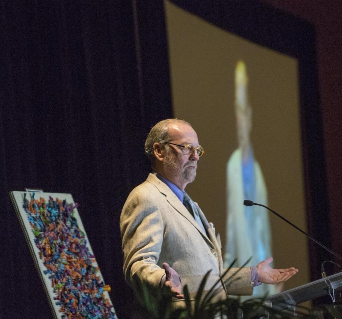 North Carolinian Alexander Julian designed the original uniforms for the Charlotte Hornets, who made their debut in the NBA in 1988.