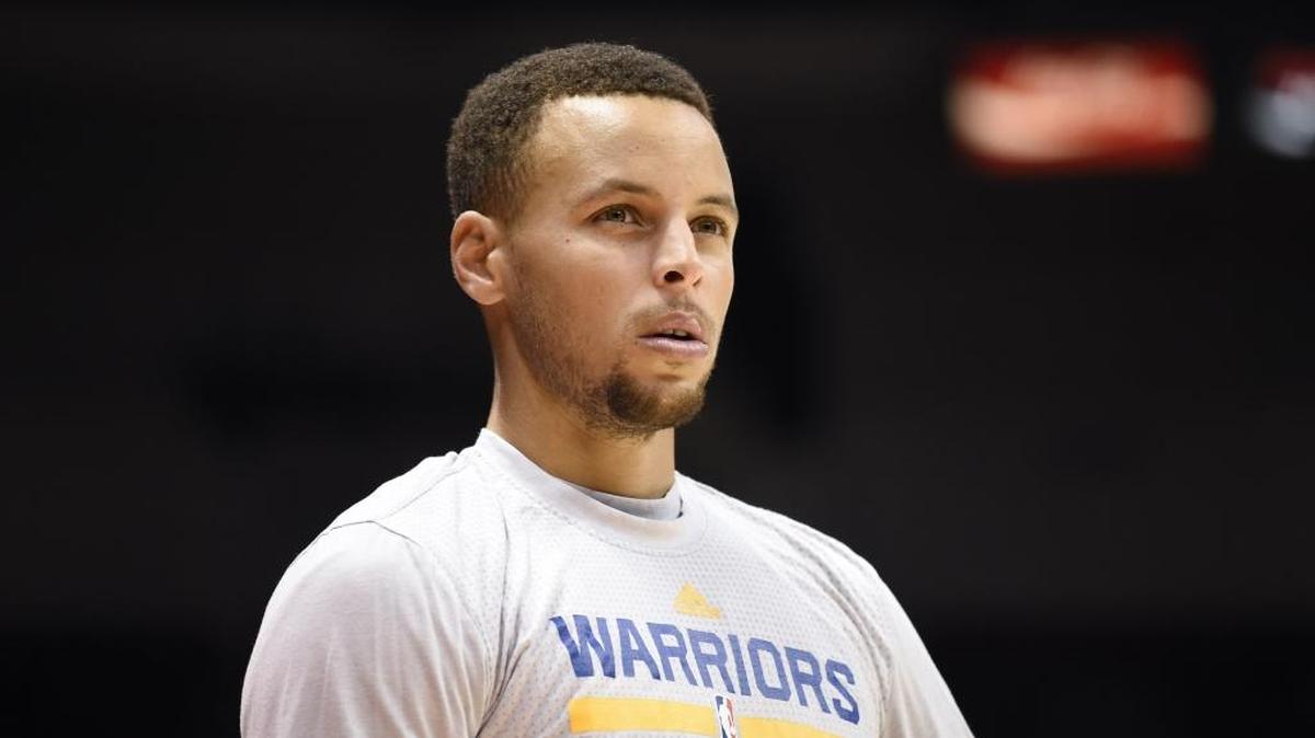 Former Davidson star Stephen Curry has a shot at another NBA championship, with Kevin Durant joining the Golden State Warriors.