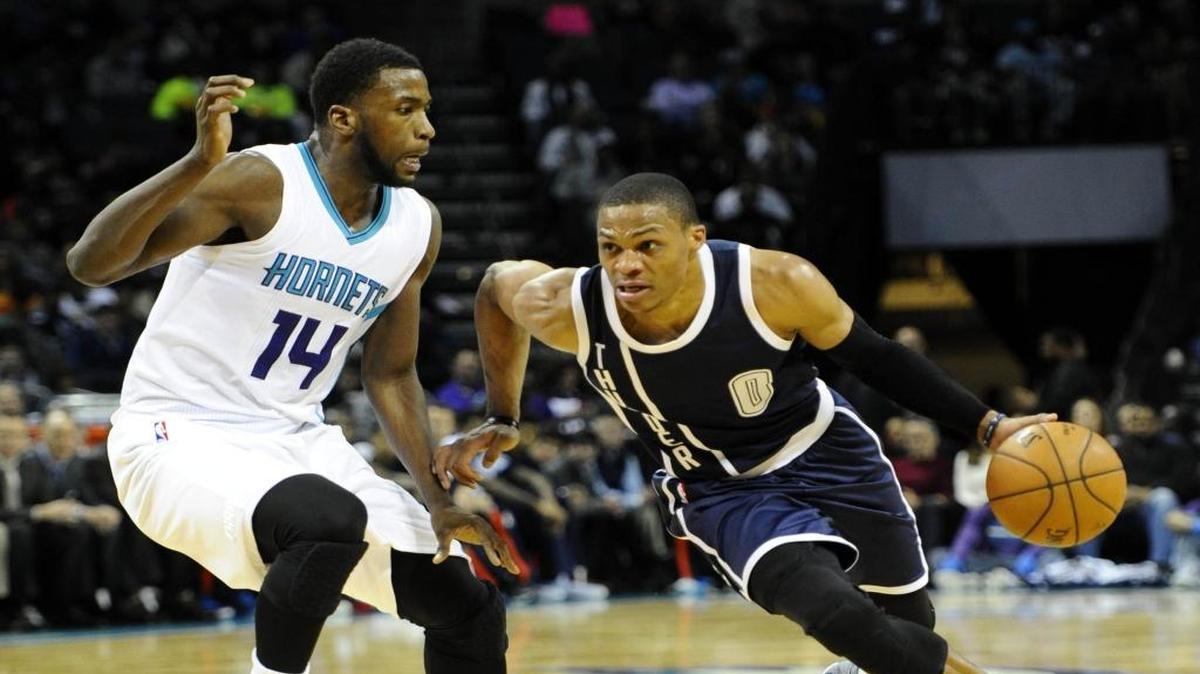 
Michael Kidd-Gilchrist (14) accepted a four-season, $52 million contract extension to remain a Charlotte Hornet.
