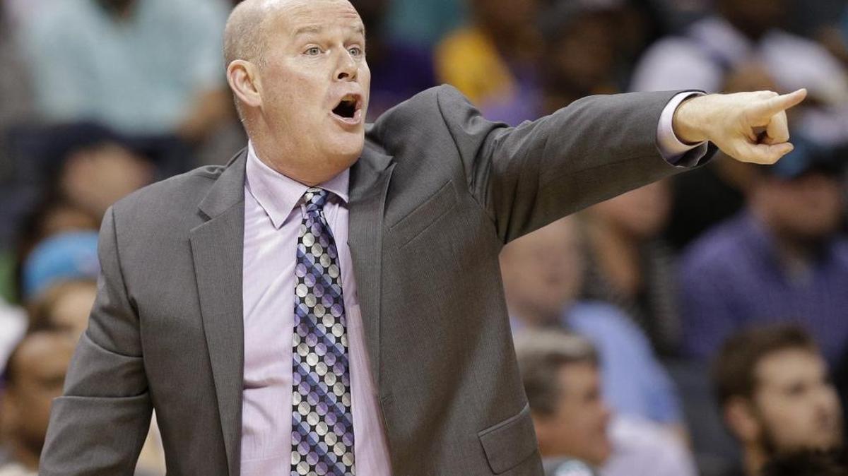 Sixers coach Brett Brown’s father, Bob Brown, gave the Hornets’ Steve Clifford his first college coaching job at Saint Anselm in New Hampshire.