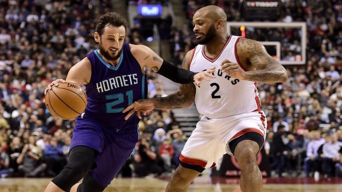 The Charlotte Hornets and Marco Belinelli (left) beat the Toronto Raptors on Wednesday, but they remain three games out of eighth place in the NBA’s Eastern Conference.