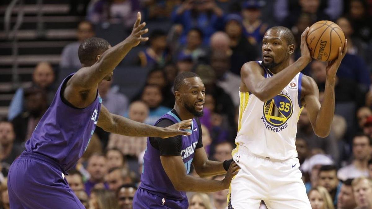 The Hornets’ four-game road trip starts Friday against Kevin Durant and the Golden State Warriors, and if the Hornets have any hopes of making the playoffs, they’ll need to fix their road woes.