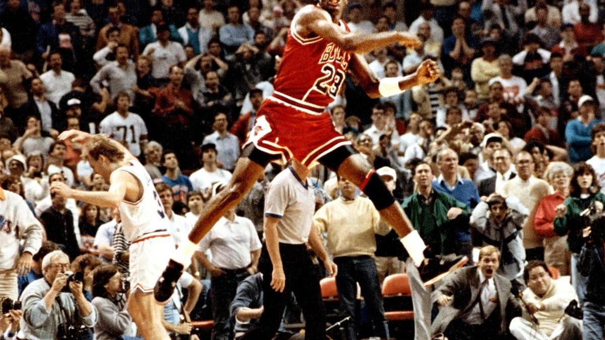 Michael Jordan (23) says LaVar Ball wouldn’t have beaten him one-on-one if Jordan played on one leg.