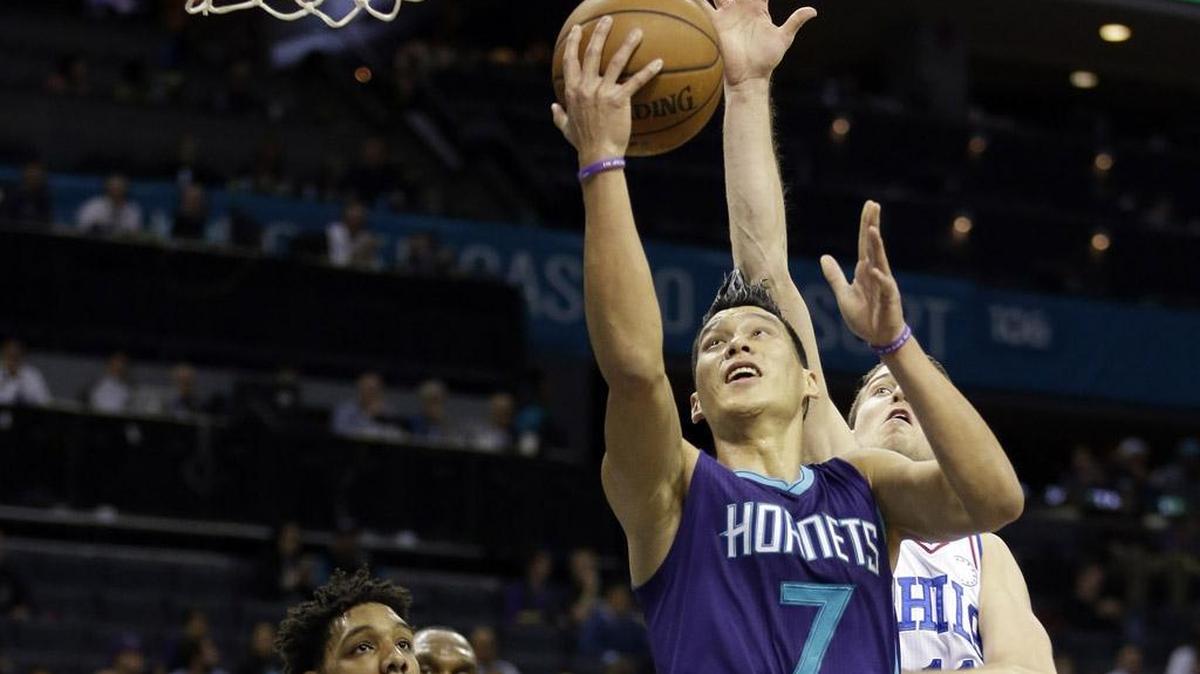 Jeremy Lin (7) got his first start as a Hornet Friday at shooting guard. Charlotte played without Cody Zeller (ankle strain) and P.J. Hairston (quadriceps contusion).