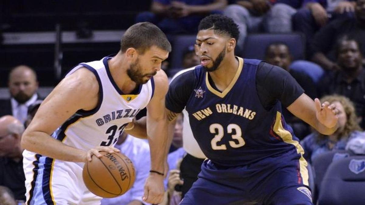 New Orleans Pelicans power forward Anthony Davis (23) has been one of the NBA’s top players this season, despite the Pelicans’ struggles.