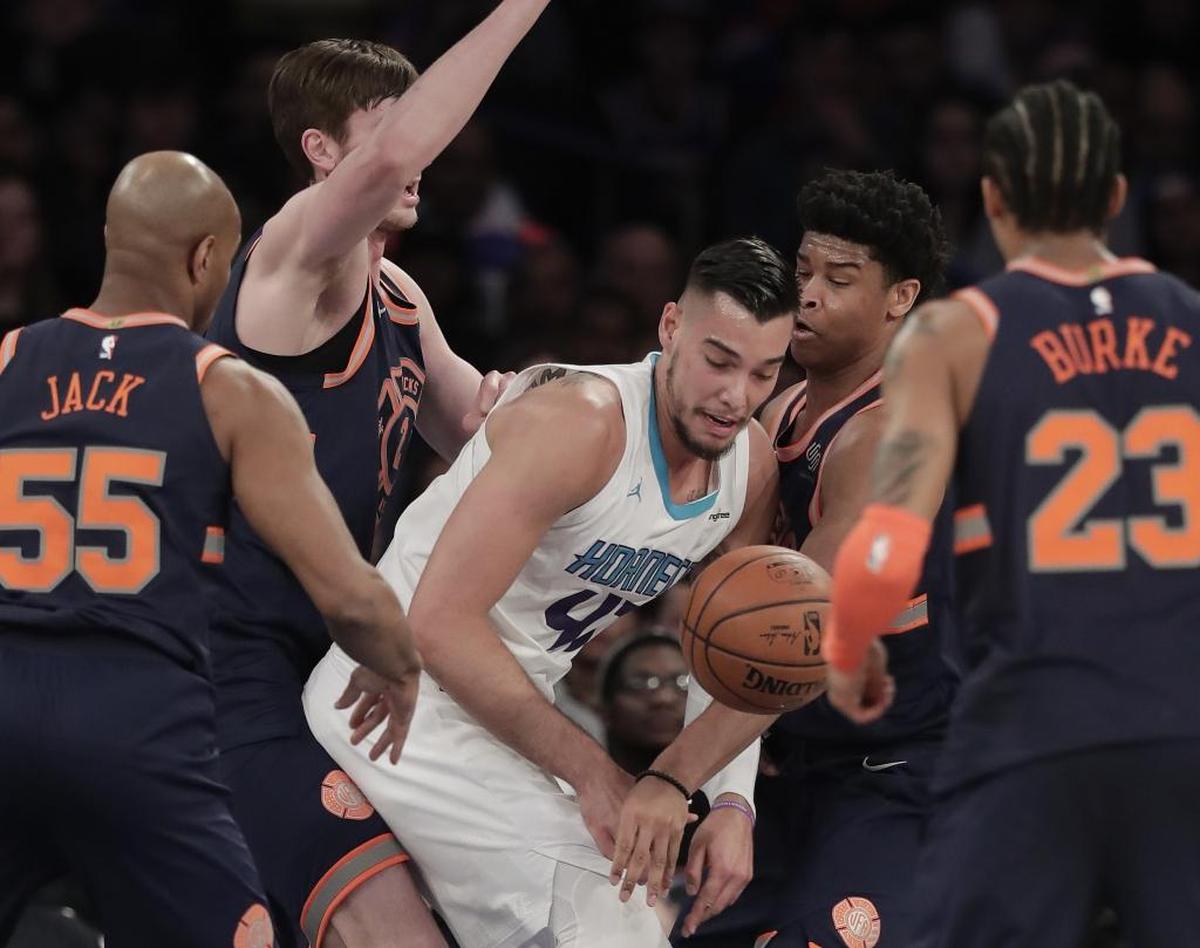 Center Willy Hernangomez (41) shook up summer plans with the Spanish national team to be with the Charlotte Hornets for minicamp and Las Vegas Summer League.