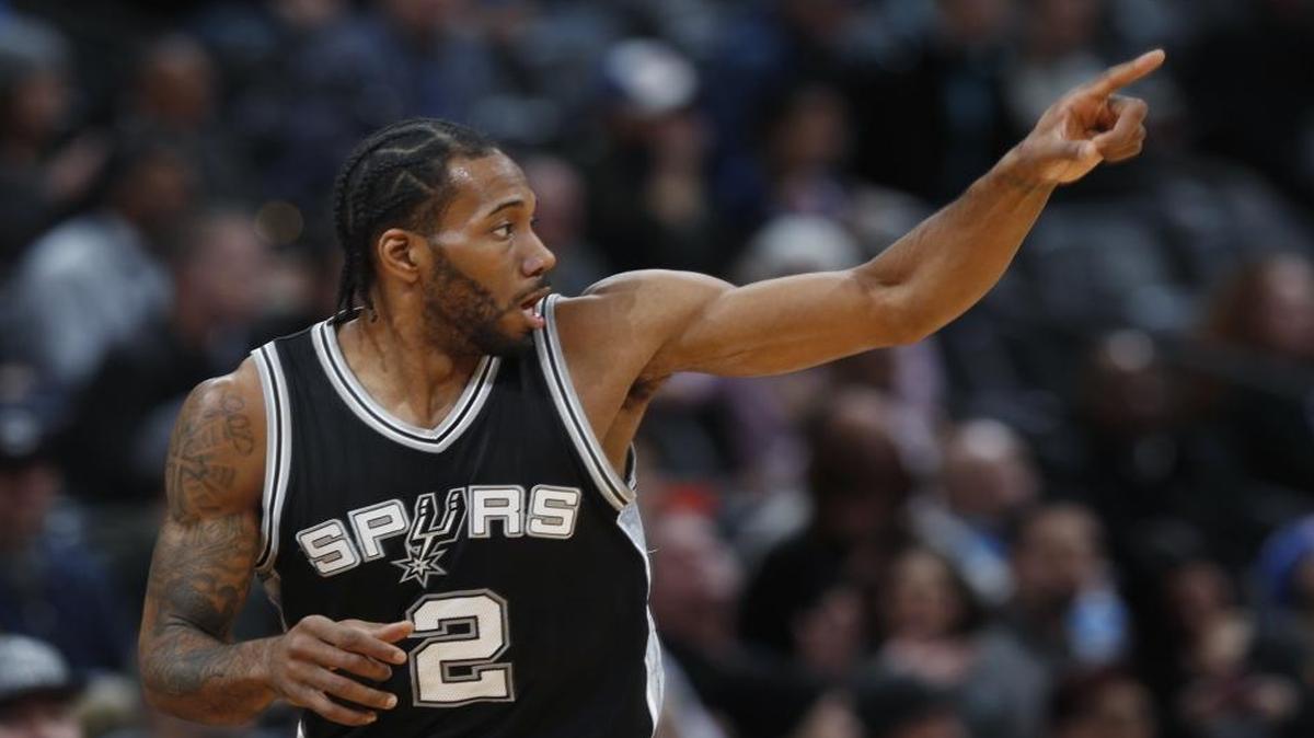 San Antonio Spur Kawhi Leonard is one of the most physically imposing small forwards in the NBA.