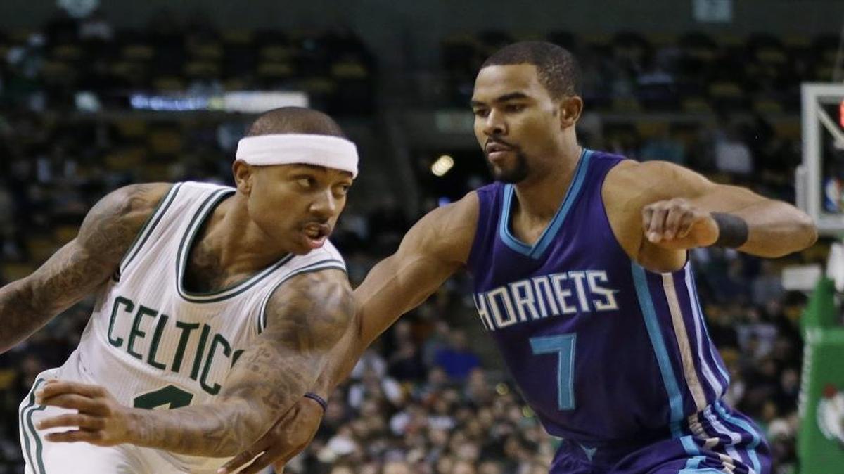 The Charlotte Hornets likely will cut point guard Ramon Sessions, right, this week, rather than guarantee his salary of about $6.3 million for next season.