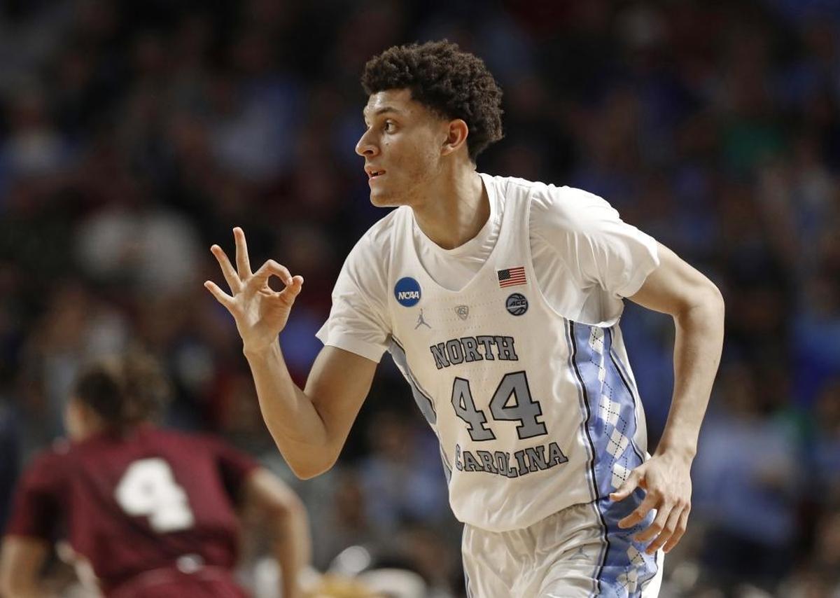 North Carolina's Justin Jackson (44) is scheduled to work out for the Charlotte Hornets Sunday.