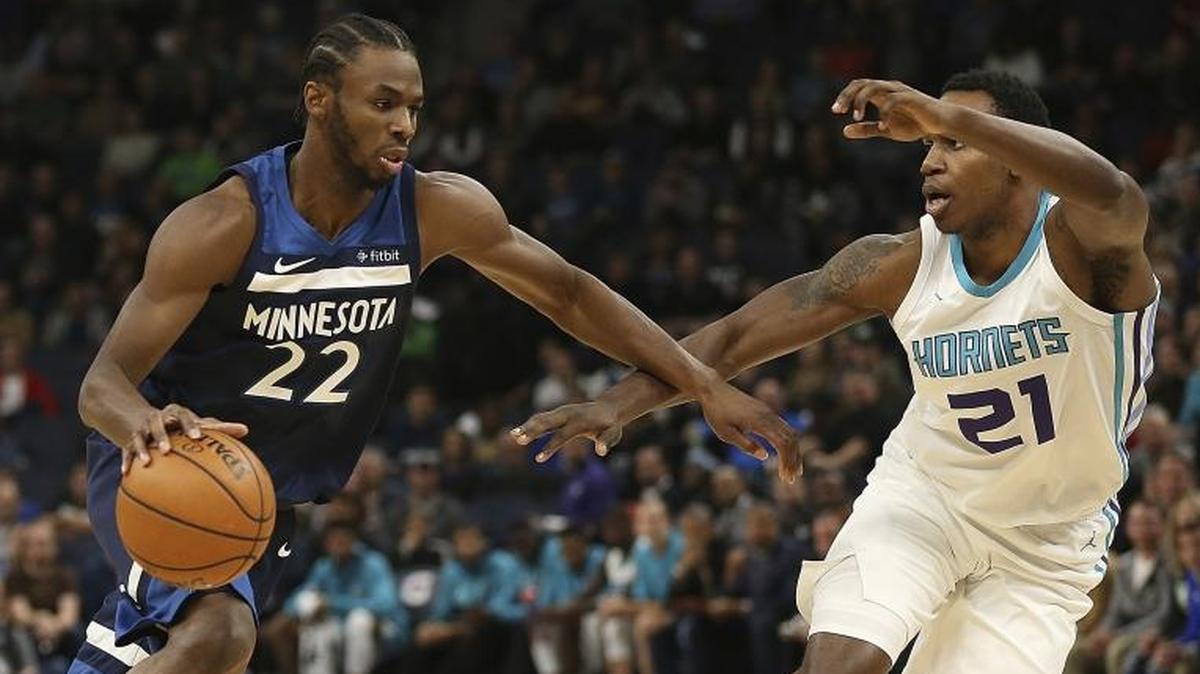 Charlotte Hornets forward Treveon Graham (21) will miss his second consecutive game Wednesday, against the Toronto Raptors, with back spasms.