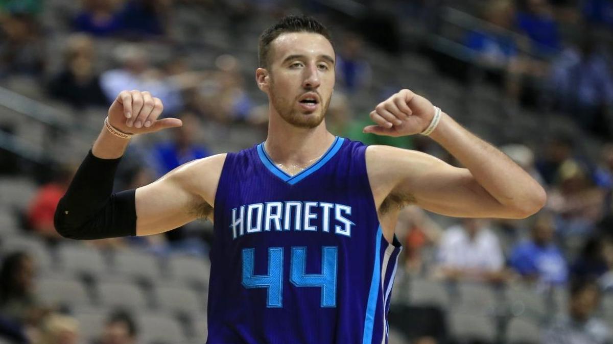 Skittles hooked up Charlotte Hornets forward Frank Kaminsky with a sweet hoop for his home.
