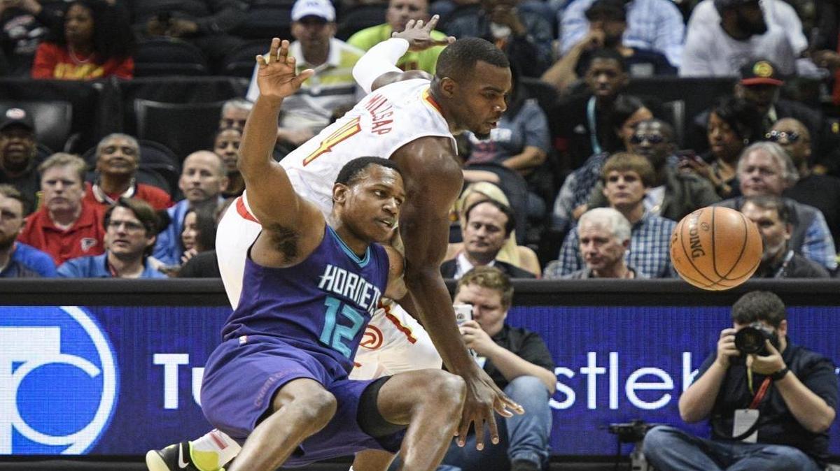 Treveon Graham (12) didn’t play much for the Charlotte Hornets’ last season, but he earned coach Steve Clifford’s respect with defense and savvy.