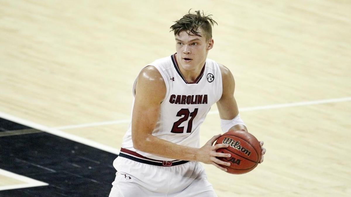 South Carolina’s Maik Kotsar and the Gamecocks will visit Florida on Wednesday in an SEC men’s basketball game.