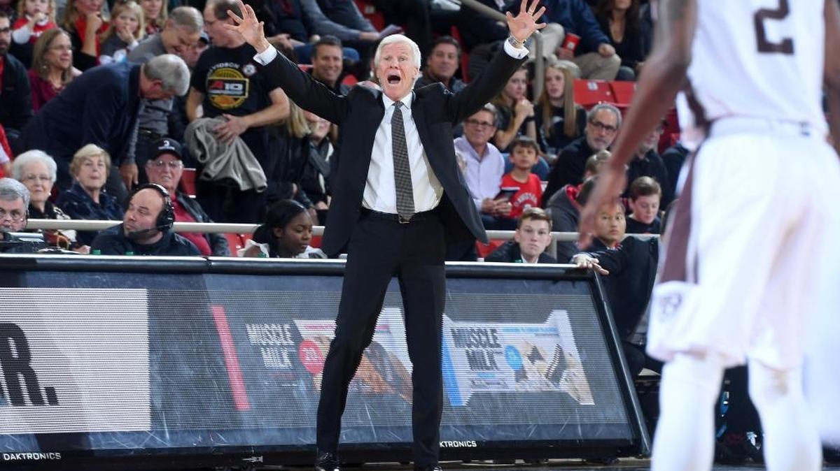Davidson coach Bob McKillop yells to his team late in the first half of Friday’s win against St. Bonaventure at Belk Arena. The Wildcats won 83-63.