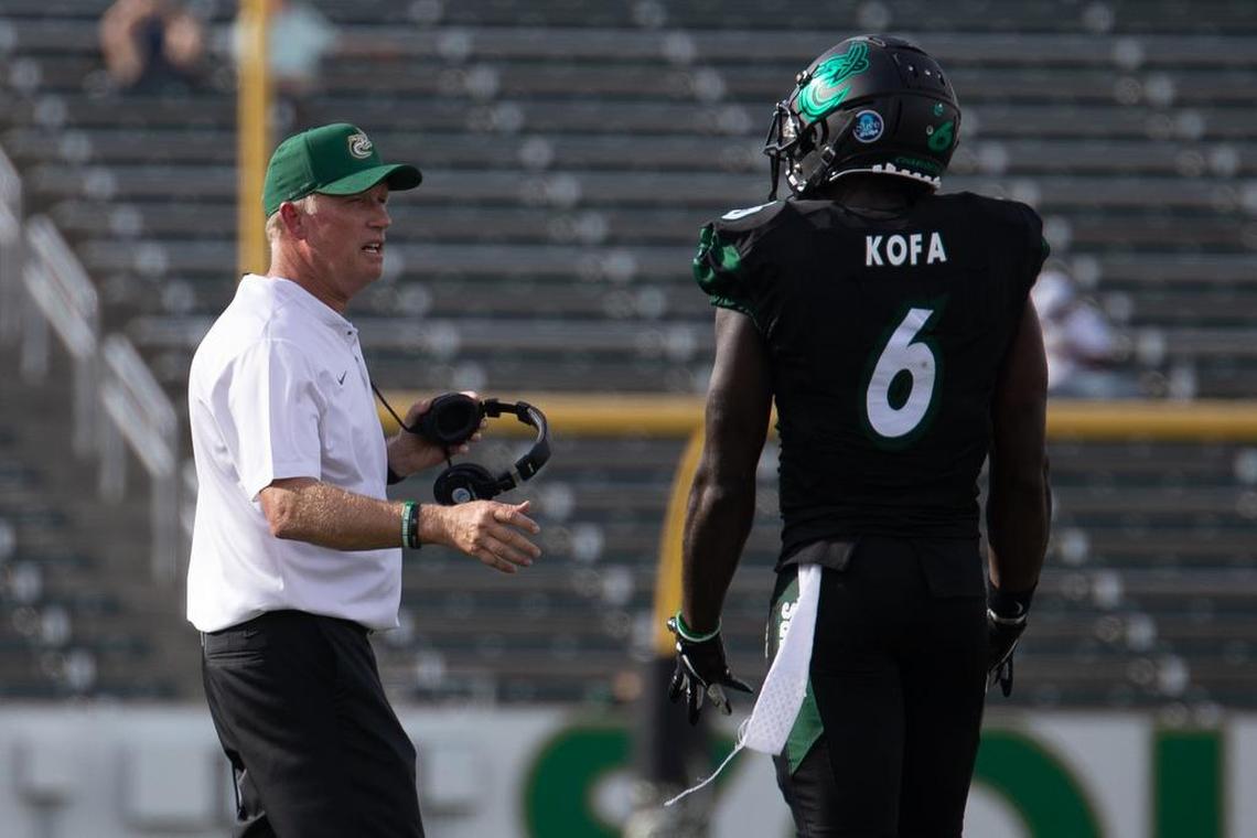 Charlotte 49ers football coach Brad Lambert had a few words for receiver Workpeh Kofa in the second quarter after Kofa was called for an unsportsmanlike penalty in Thursday’s football game against Old Dominion.