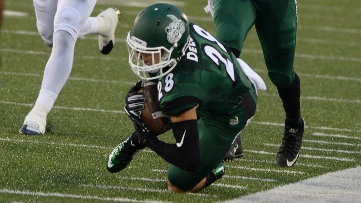 Charlotte's Ben DeLuca (28), in action in 2016 against Florida International, is in the concussion protocol and is listed as day-to-day for the 49ers’ game Saturday against Southern Mississippi.