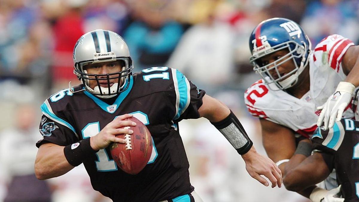 Chris Weinke threw for 423 yards, then a single-game passing record for the Carolina Panthers, in a 27-13 loss to the New York Giants on Dec. 10, 2006.