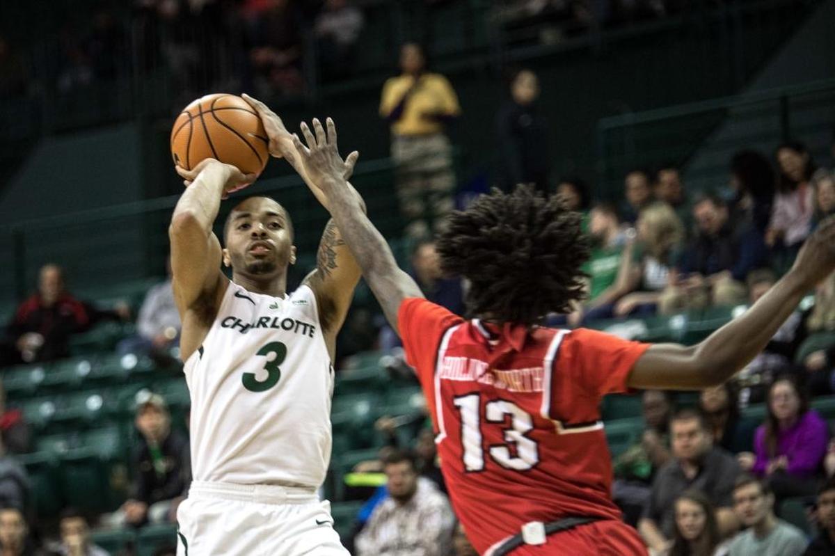 Charlotte 49ers Jon Davis scored a game-high 26 points in Saturday’s 73-63 loss to visiting Western Kentucky. Davis set the 49ers’ Halton Arena scoring record with 38 points earlier this week against Marshall.