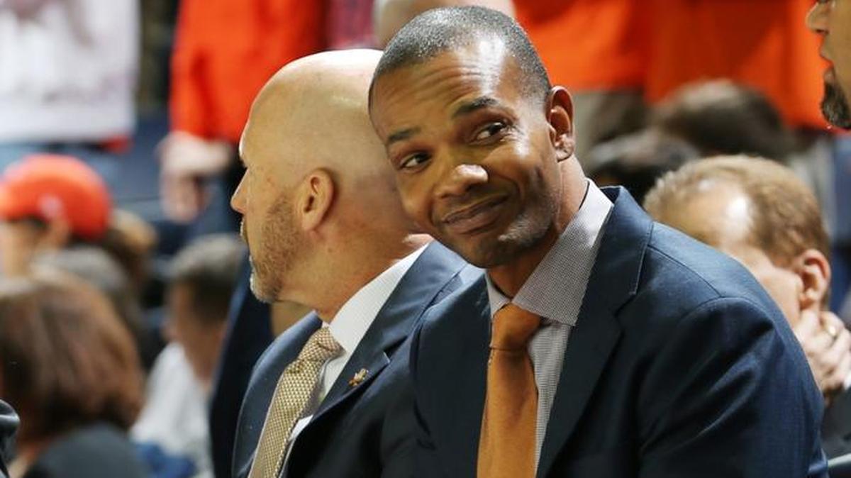 Former Virginia associate coach Ron Sanchez is the Charlotte 49ers’ new coach.