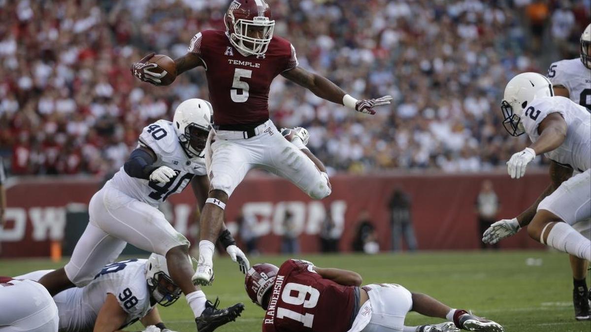 
Temple running back Jahad Thomas, shown against Penn State last month when he rushed for 136 yard and scored two touchdowns in the Owls’ 27-10 win against the Nittany Lions.
