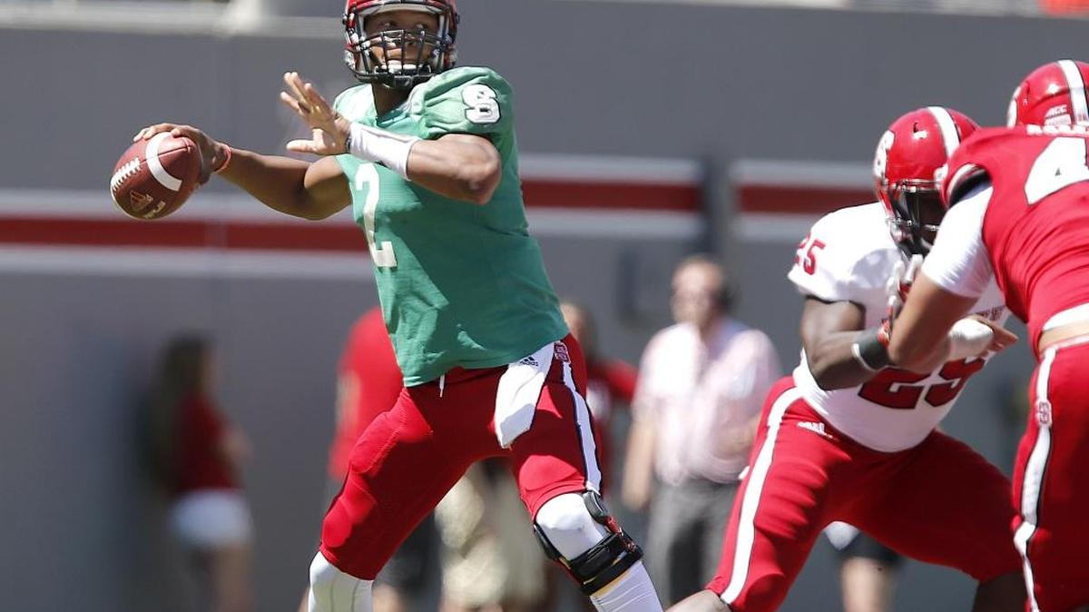 
N.C. State quarterback Jalan McClendon (2) passes during the 2015 Kay Yow Spring Game at Carter-Finley Stadium in Raleigh Saturday, April 11, 2015. 
