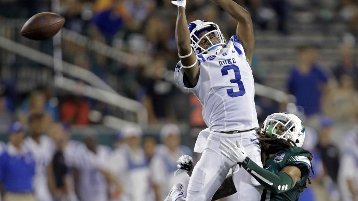 
Duke wide receiver T.J. Rahming (3) can't catch a pass as Tulane cornerback Parry Nickerson (17) covers in New Orleans, Thursday, Sept. 3, 2015.
