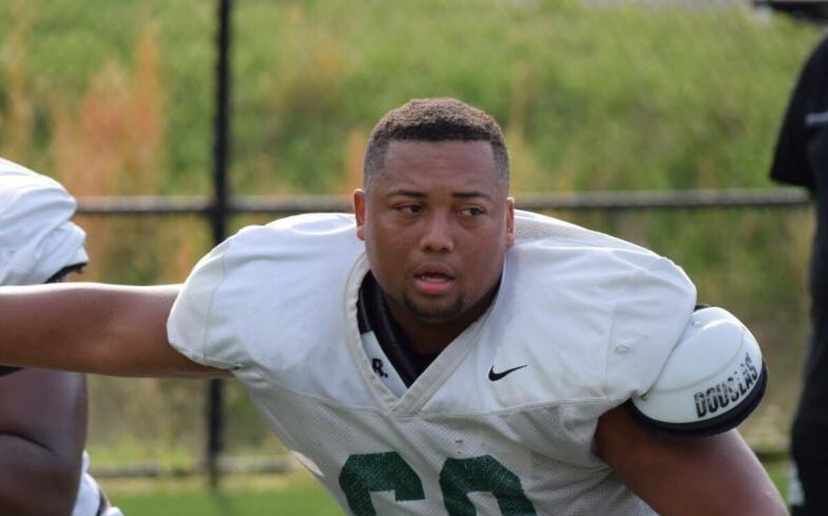 Charlotte 49ers junior center Darren Drake (60) has made an early claim to replace former starter Thomas La Bianca.