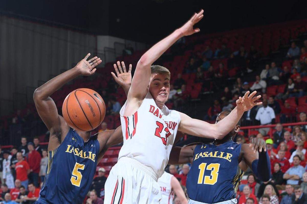 Davidson senior forward Peyton Aldridge (23) was one of four Davidson players in double figures in Saturday’s win at George Washington.
