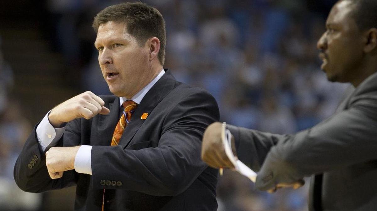 Clemson coach Brad Brownell works the officials for a traveling call during the first half against North Carolina on Wednesday, December 30, 2015 at the Smith Center in Chapel Hill.