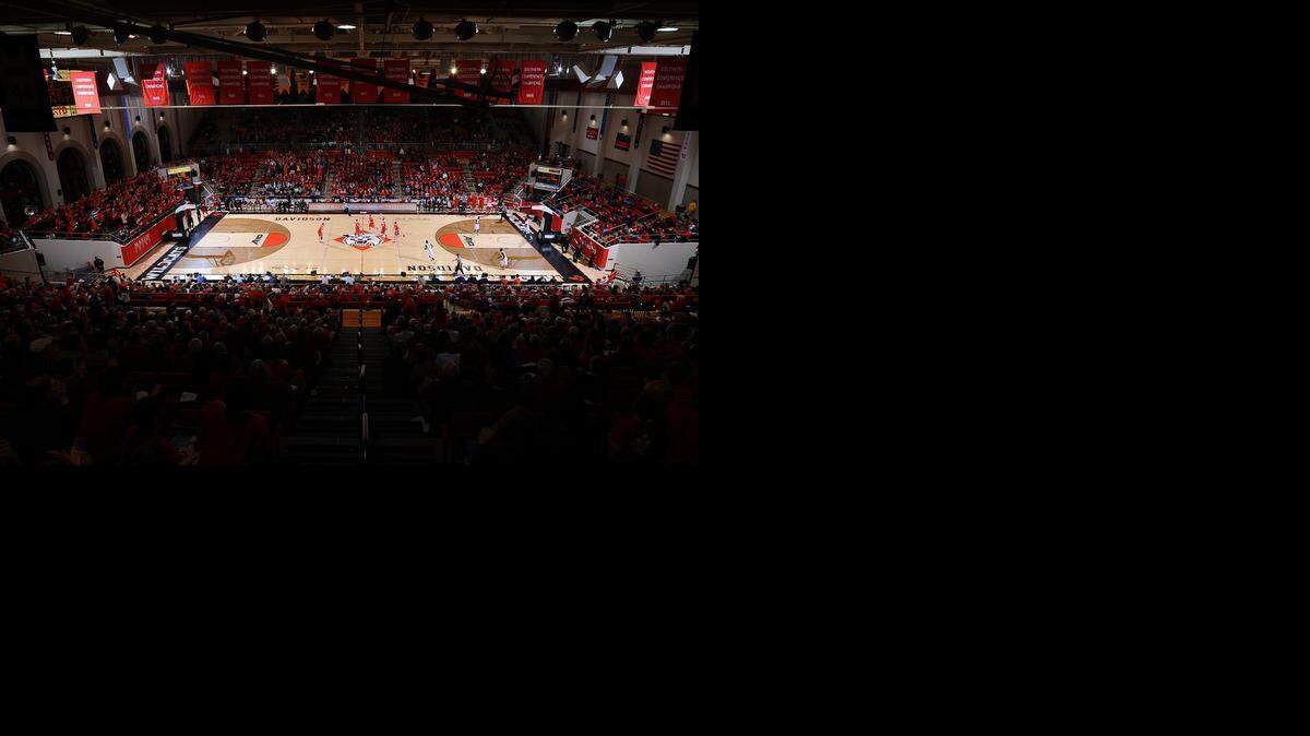 
A new study shows the Davidson Wildcats would win the NCAA men’s basketball tournament if it were played in the classroom. The Wildcats would edge Maryland in the tournament final.
