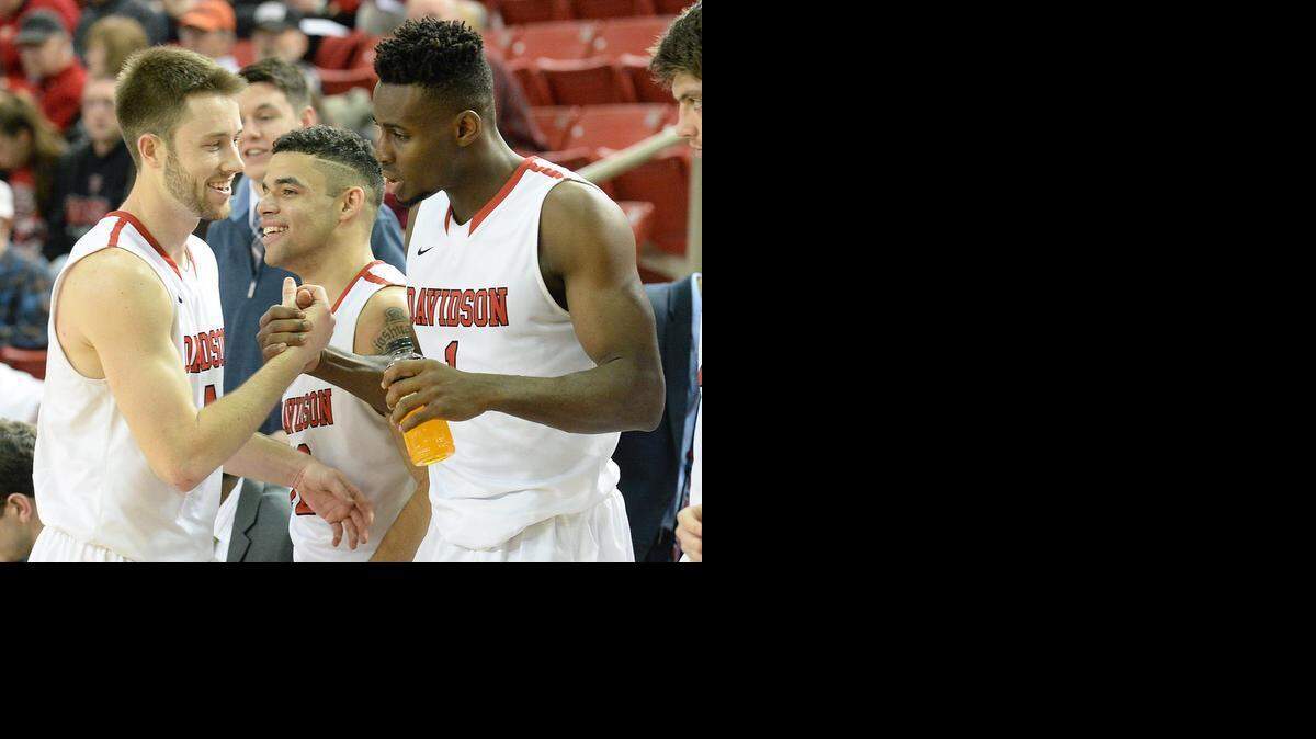 
Jack Gibbs (center) should return to Davidson’s lineup soon.
