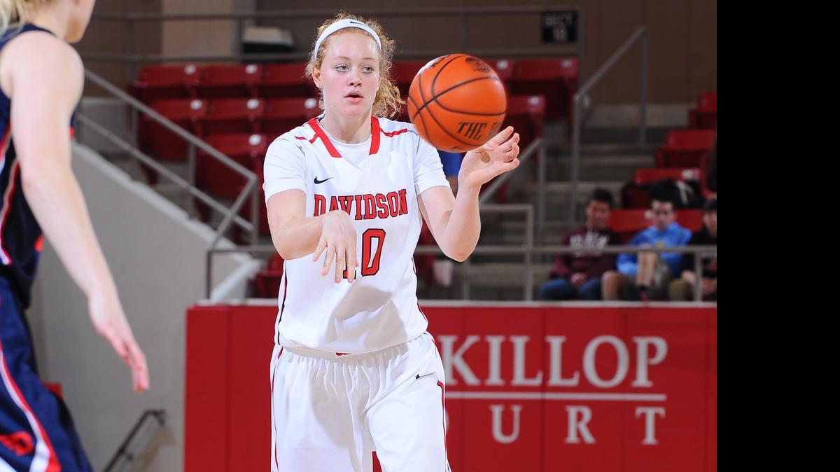 
Following Atlantic 10 policies, Davidson women’s basketball players, along with the men’s basketball team, will receive cost of attendance supplements.
