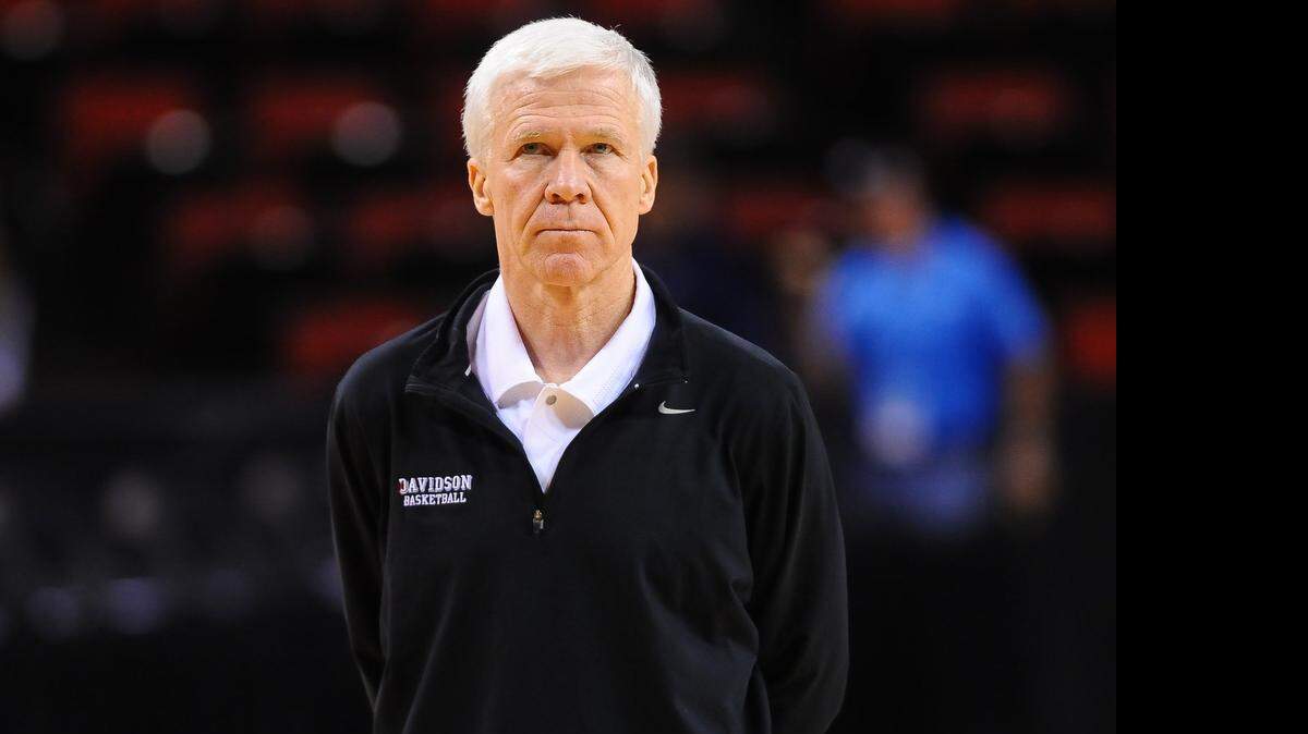
Davidson men’s basketball coach Bob McKillop signed his second freshman for next season in 6-foot-10 power forward Dusan Kovacevic.
