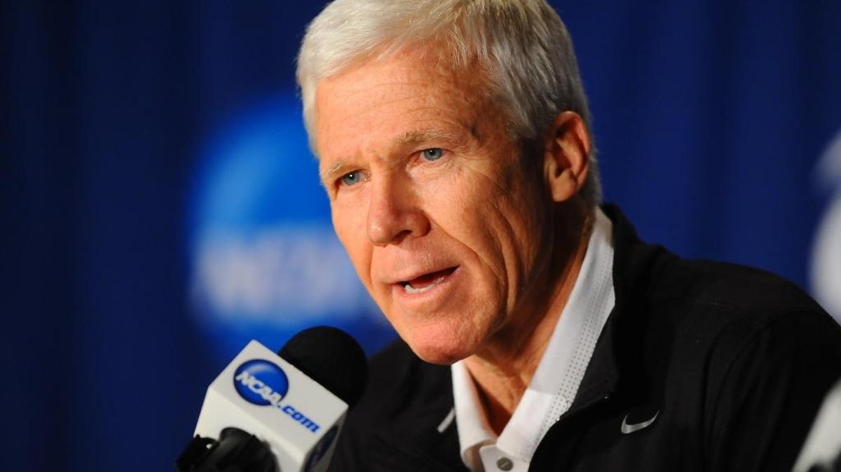 
Davidson men’s basketball coach Bob McKillop on Tuesday announced the team’s schedule for the 2015-16 season. 
