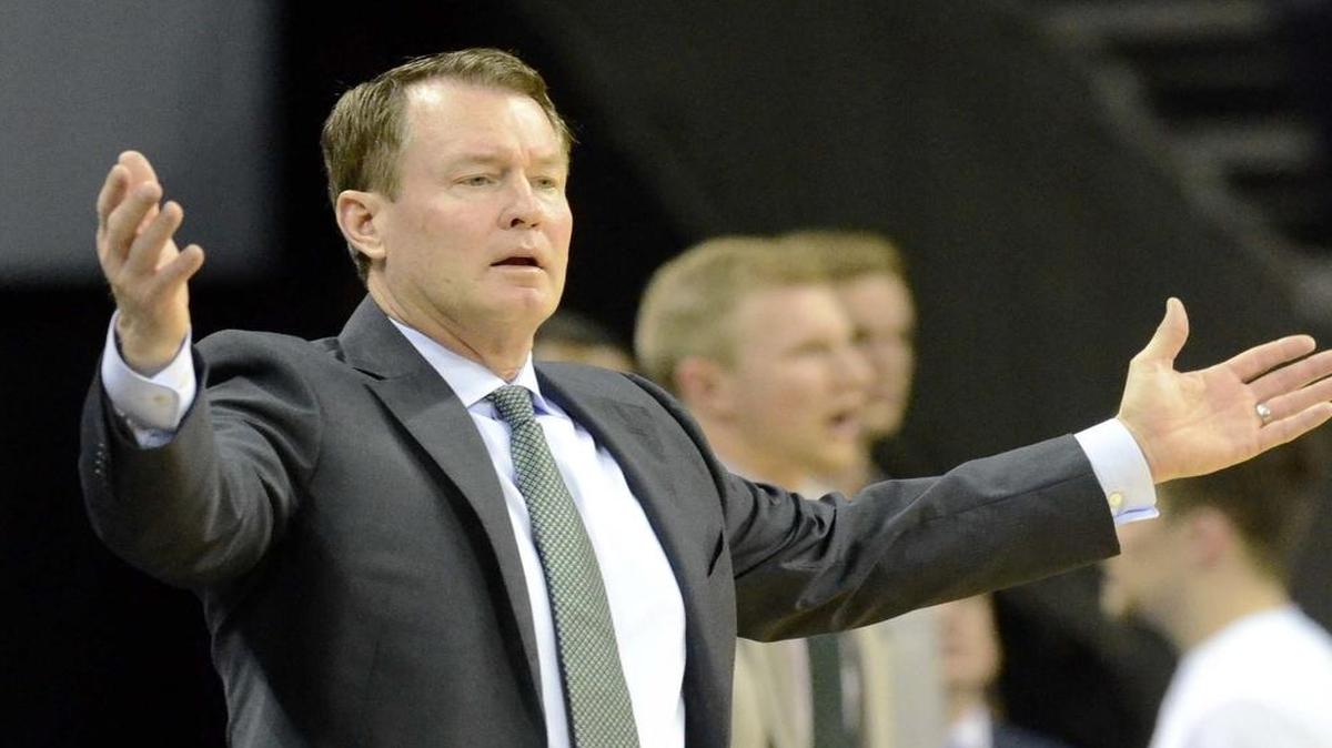 Charlotte 49ers head coach Mark Price and his team open the Conference USA portion of their schedule on New Year’s Eve.