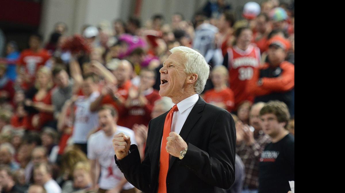 
Davidson coach Bob McKillop signed a contract extension prior to the 2014-15 college basketball season.
