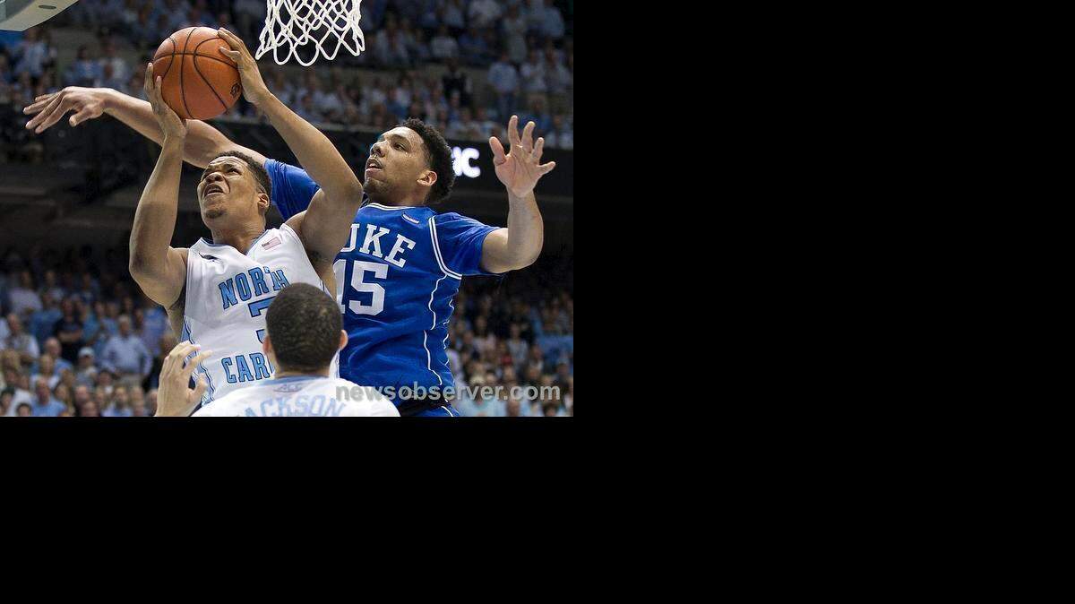 
North Carolina’s Kennedy Meeks (3) drives to the basket against Duke’s Jahlil Okafor (15) in the second half.

