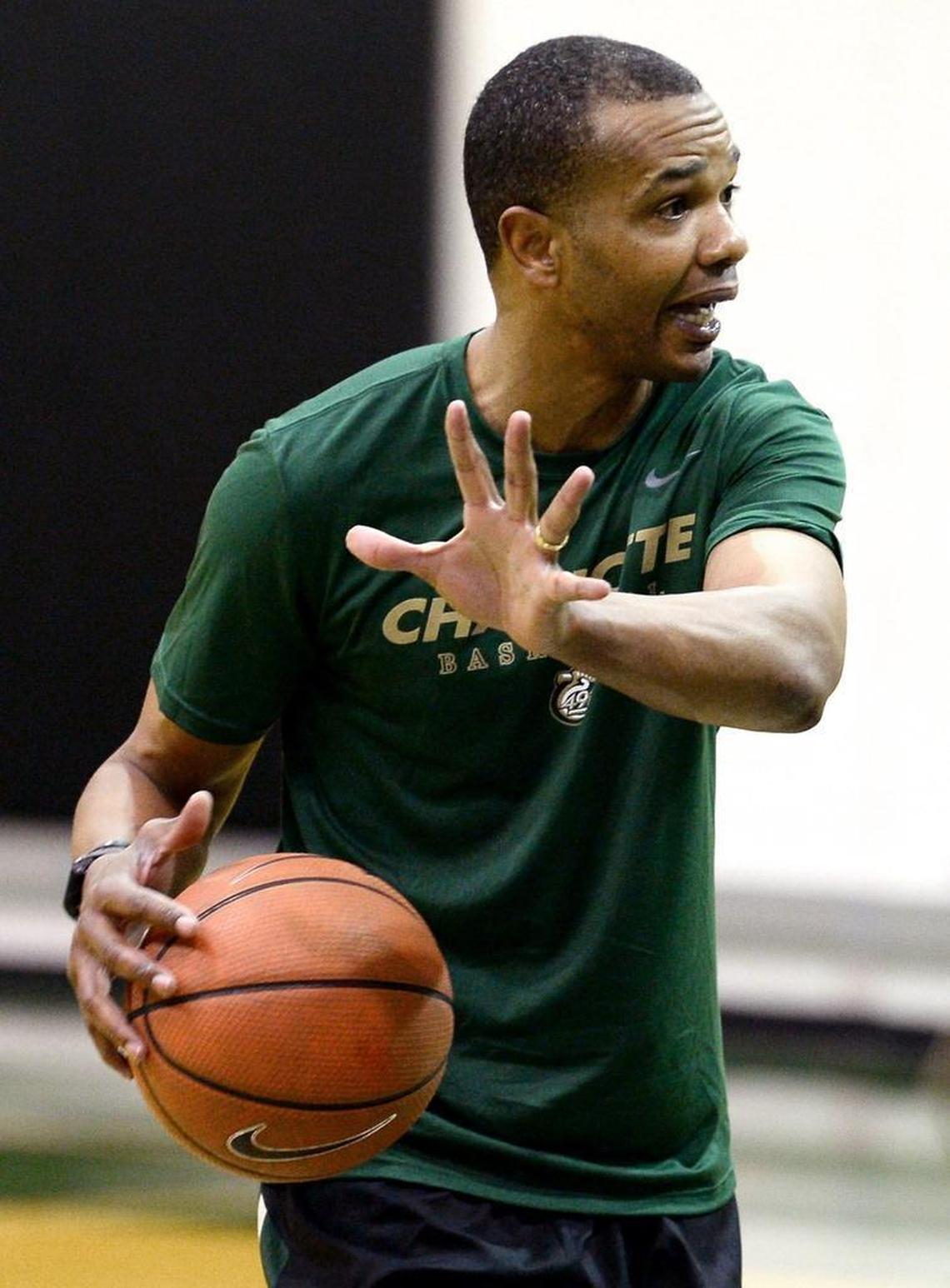 Charlotte 49ers head basketball coach Ron Sanchez has said he will incorporate the methodical style of basketball he learned from Tony and Dick Bennett, including the Cavaliers’ “Pack” defense.