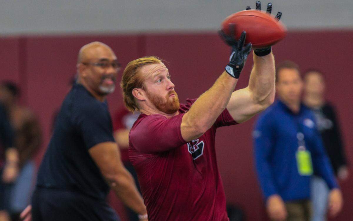 South Carollina tight end Hayden Hurst worked out for NFL scouts during Pro Timing Day at the Gamecocks' practice facility. 3/20/18