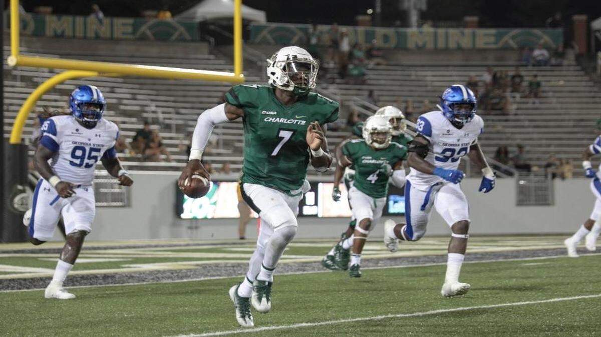 Charlotte 49ers quarterback Hasaan Klugh (7, seen in action last month) and the offense jumped out to a 26-7 lead in the second quarter last week, offensive coordinator Greg Adkins’ first game in his new position. But the 49ers collapsed in the second half in a 30-29 loss at Florida International.