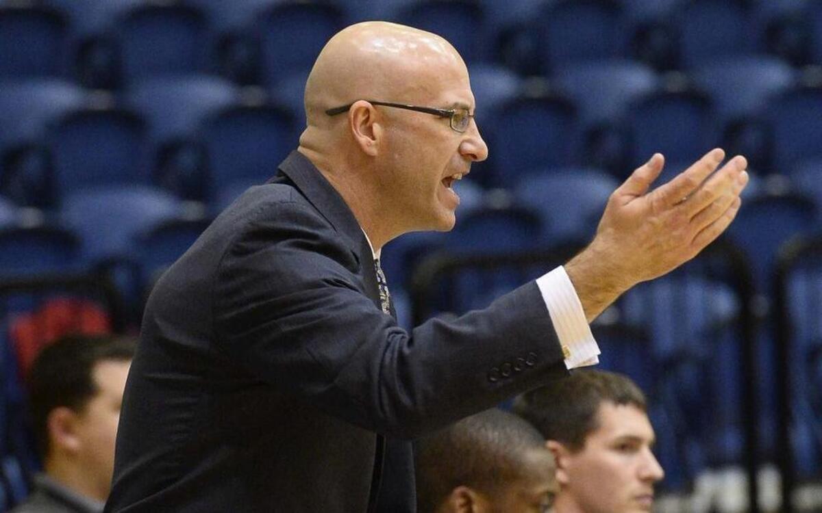 Queens head basketball coach Bart Lundy’s Royals were named late Sunday night as top seed and host of the NCAA Southeast Regional tournament, to be played Saturday, Sunday and March 14.