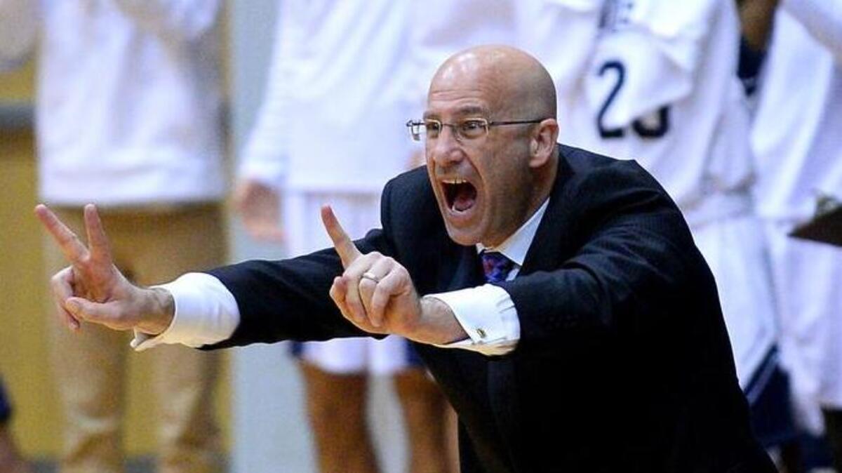 Queens and coach Bart Lundy are back in the NCAA Division II Elite Eight this season despite losing most of the Royals’ leading scorers off last season’s national semifinalist team. The Royals will play Point Loma at 9:30 p.m. Wednesday in Evansville, Indiana.