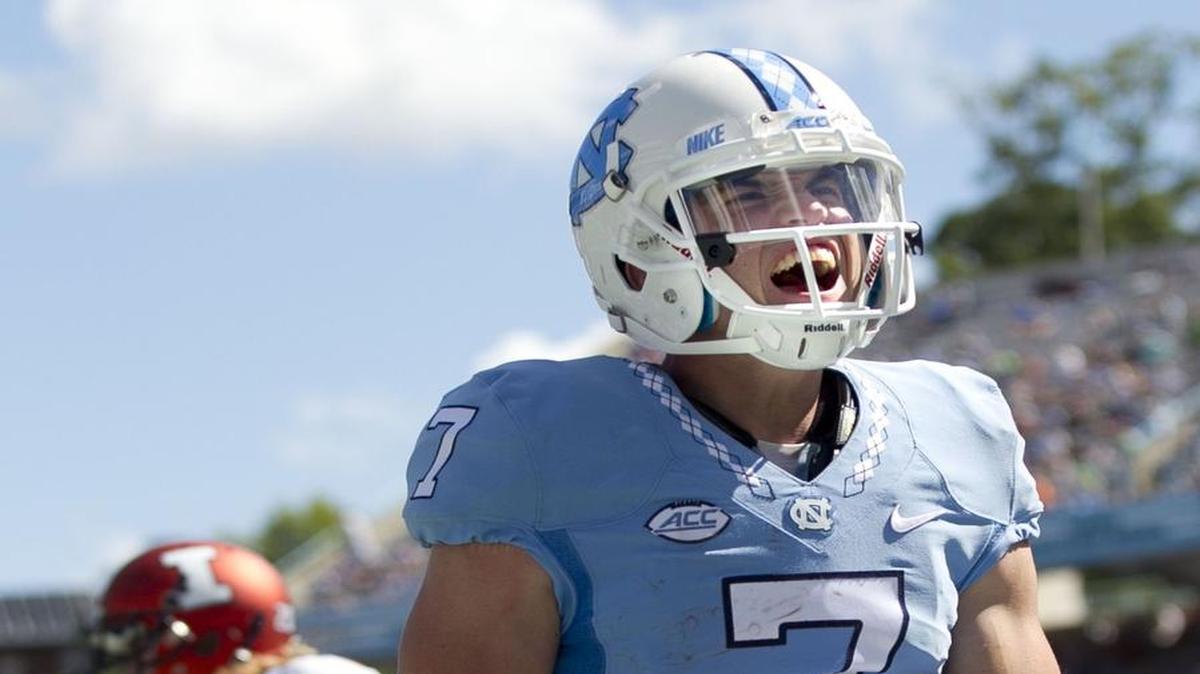 UNC Tar Heels wide receiver Austin Proehl, son of former Carolina Panthers player and coach Ricky Proehl, is earning recognition for his community service.